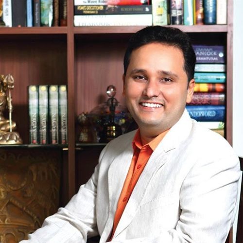 A profile picture of Amish Tripathi